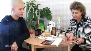 Magányos házastárs és a tinédzser pasas