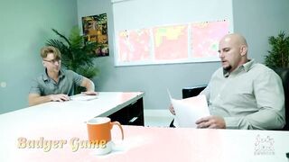 Perverz anyukák és a főnök könyörtelen farka