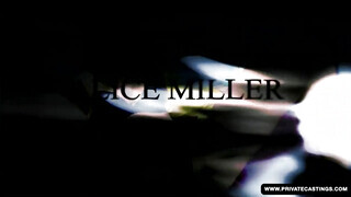 Alice Miller tisztességesen megrakva minden irányból