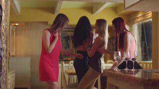 WOWGIRLS - Linda Sweet hátsó lyukba baszva