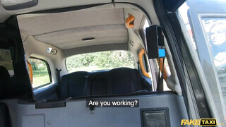 Fake Taxi - Sabien DeMonia a nagy didkós céda