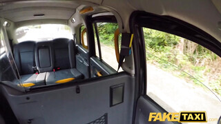 Fake Taxi - Barbie Sins fenékbe reszelve