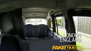FakeTaxi - termetes fenekű maca dugni akar