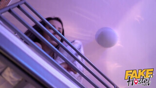 Freya Dee és Andreina Deluxe a fázós fiatal luvnyák - Fake Hostel