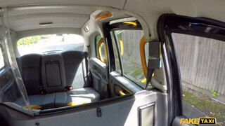 Fake Taxi - Tinédzser gádzsi kúr a taxiban