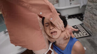 Brazzers - Little Louise és az óriás faszú csávó