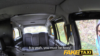 Fake Taxi - Roxxy Lea a hatalmas tőgyes dél amerikai csajszi