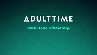 ADULT TIME - Jemma Valentine a bombázó világos szőke milf