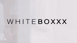 WhiteBoxxx - dupla ultra vadító lesbi kényezteti egymást