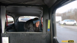 Fake Taxi - Capri Lmonde a szenvedélyes néger lány
