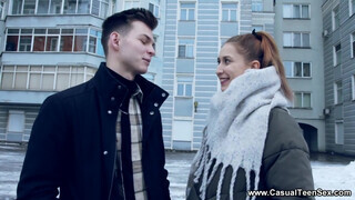 Casual Fiatal Szex - Iris Kiss Kiss a cuki kicsike orosz tinédzser