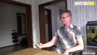 REIFESWINGER - Német milf tinédzser sráccal hancúrozik