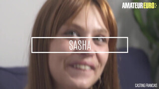 CastingFrancais - Sasha Paradis muffja megkettyintve