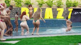 BRAZZERS - Luna Star tinédzser csávóval reszel
