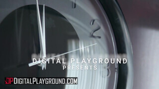 DigitalPlayground - Kira Noir a kívánatos félvér gádzsi