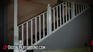 DigitalPlayground - Cassidy Klein a fullos fiatal csajszi