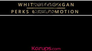 Karups - Whitney Morgan kúrel a zsenge palival