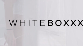 WhiteBoxxx - Tina Blade a kicsike didkós horvát pipi