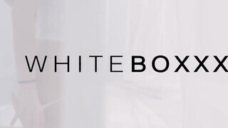 WHITEBOXXX - Sybil a szexy barinő