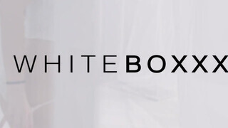 WhiteBoxxx - Ashely Ocean vaginája megbaszva
