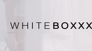 WHITEBOXXX - Tini lányok édeshármasban