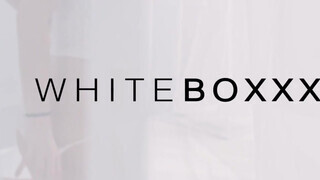 WHITEBOXXX - Adelle Sabelle a izgató francia csajszika