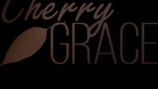Cherry Grace a óriási didkós amatőr maca